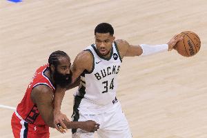 过去十年联盟总得分榜：字母哥&哈登前二 詹姆斯&库里分列五六