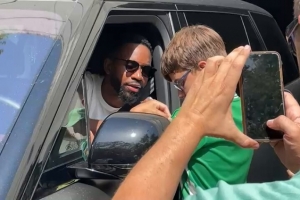 🤐被问是否会留在贝蒂斯，巴坎布：我不能说