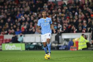 阿克：我们应该更多尝试向前传递 热刺的高位压迫非常奏效