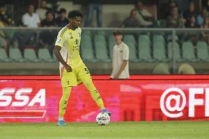 外媒：卡巴尔恢复部分训练，目标是在国际比赛日之后复出