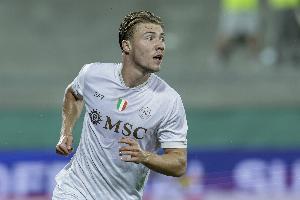 米体：霍伊伦的表现得到了孔蒂认可，他将在欧冠中首发出战曼城