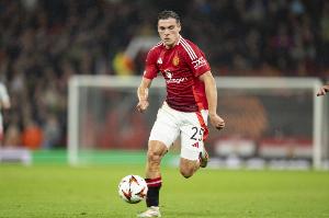 罗马诺：有意甲球队对乌加特感兴趣，但曼联拒绝了任何租借转会