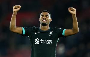 欧文：拜仁现在肯定懊悔不已，赫拉芬贝赫身价绝对超过1亿镑