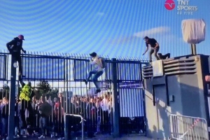 前巴黎警察局长：2022欧冠决赛安保混乱损害国家形象，导致我离职