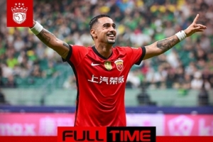 中超联赛第25轮，北京国安2-3上海海港
