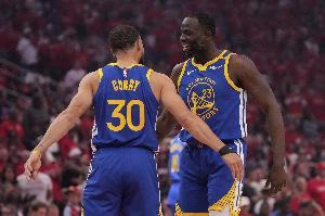 Stein：勇士老将们预计将在本周晚些时候组织一次迷你训练营