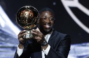 双足怪！登贝莱：我右脚射门比左脚更准，在场上可以迅速切换用脚