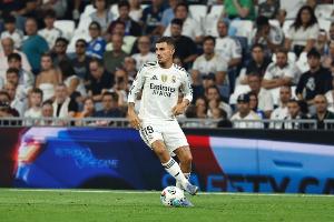 世体：塞巴略斯与阿森西奥获阿隆索肯定，但他们难以撼动主力位置