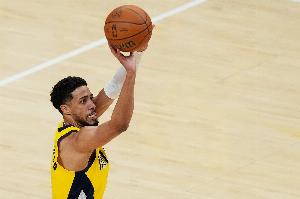 太难了！哈利伯顿：没回顾过季后赛 没回看过任何一场比赛