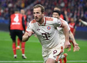 凯恩仅用12场便达成俱乐部单赛季20球，梅西最快17场、C罗13场