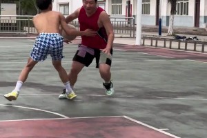 😏好风骚的年轻人~