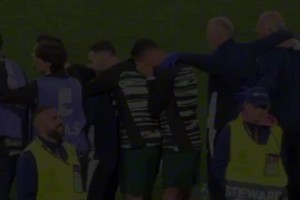 C罗太紧张了！最后一个点球全程不敢看！罚进后跪地痛哭！