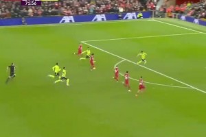 英超名场面之：利物浦五鬼拍门！