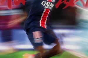 大巴黎这高位压迫真的太猛了！谁来都得麻啊......