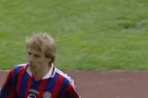 德国金色轰炸机！来看看，巅峰时期的克林斯曼有多猛？