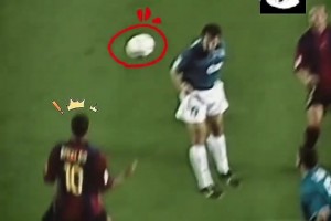 胸部停球衔接倒挂金钩破门！里瓦尔多：这球吹一辈子不多分吧！