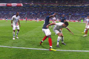 博格巴：看好了巴佩，我只教这一次！