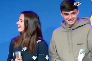 亚马尔完全陷入爱河！迎着夕阳为女友放飞爱心气球，太浪漫了😍