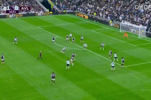 落叶球世界波！罗杰斯自抢自射，一脚世界波震惊四座💥