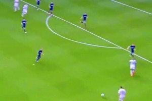 巅峰贝尔的代表作！思考五秒然后打出了一个世界波！